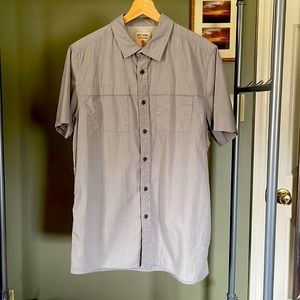 NWOT Men’s Ruff Hewn “Mountaineer” Short Sleeve Button Down Fishing Shirt